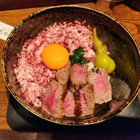 馬刺しと焼き鳥 グルマン三年坂 - 