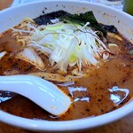 石狩亭 - 中毒性のある旨辛スープ