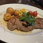 フード&バー カーニャ - 海賊のディナーステーキ　☆3.8