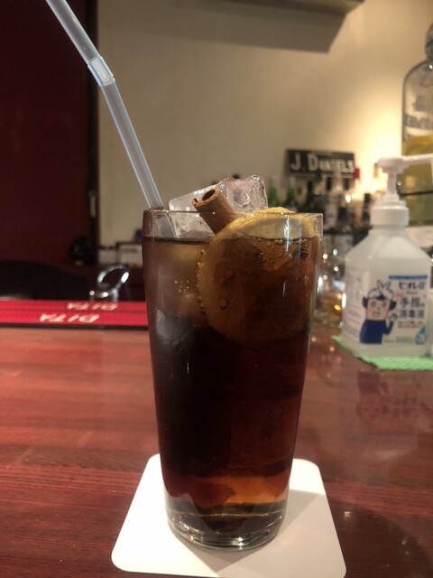 パレット &ndash; 鹿角花輪（バー） | 地元食材を活かしたカクテルと居心地の良い空間