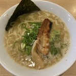 とりの助 - 濃厚醤油ラーメン790円