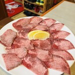 焼肉ホルモン処じゅうとく - 