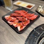 厳選牛 焼肉食べ放題 味祭王国 - 