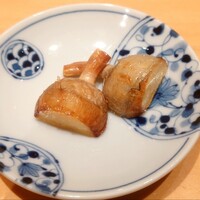 鮨トキドキ串 海老虎 - クワイの素揚げ