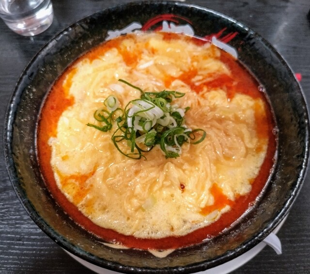 花巻の本格担々麺店『麺担品』- コクと辛さが絶品のラーメン