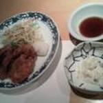 まぐろのほほ肉かつ定食１０００円