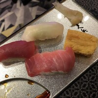 ホテルニューオータニ 東京 - 赤身・中トロ・イカ・たまご