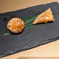 白金中華 星期菜 - ③点心紅茶鴨のパイ包、さつまいもの春巻き