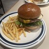 J.S.BURGERS CAFE 神戸ハーバーランドumie店