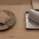 日本橋蛎殻町 すぎた - ガリ、指拭き