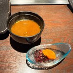 ニュー松坂 - みそ汁と香の物