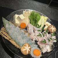 泳ぎとらふぐ活蟹料理 あじ平 曽根崎 - 