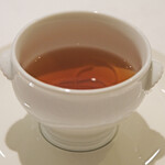 ＴＳＵＫＩＭＩＳＯ - ランチコース 3500円 の和牛のビーフコンソメスープ