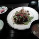 神戸ビフテキ亭 - ハンバーグランチ１０８０円ビール付