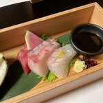 祇園 京料理 花咲 - 鮪・縞鯵・鯛