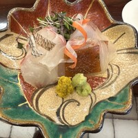 露庵 菊乃井 木屋町店 - お造り　真鯛　まながつお