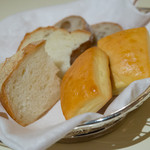 ベッラヴィスタ ラウンジ - 玉葱を使ったパンなど【2014年6月】