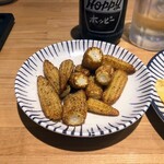 大衆食堂てんぐ大ホール - ヤングコーン塩味揚げ