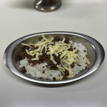 かれーの店 うどん  - オイスターオーシャン、ご飯大盛り、チーズ、スパイシーひき肉、焼とまと