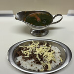 かれーの店 うどん  - オイスターオーシャン、ご飯大盛り、チーズ、スパイシーひき肉、焼とまと