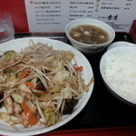 Ramen Kazuki - 肉野菜炒め定食（７００円）です。２０１４年５月