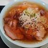 新橋ニューともちんラーメン 川崎駅前店