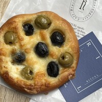 RITUEL Brasserie & Cafe 虎ノ門 - ブリオッシュオリーブ 464円