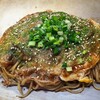 てんやわんや お好み焼き - 肉玉そば(税込800円)
・袋入り蒸し中太麺
・自家製ブレンドお好みソース(旨みの強い味わい)
・焼き方:押さえない
・焼き上がりの形:綺麗な円形
・鉄板またはお皿で食べます