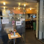メルシィー - 店舗入り口