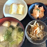 お食事処。ひまわり - 定食副菜