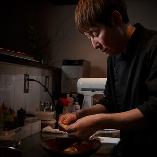 梅谷宜伸ー日本の食材や季節の魅力を最大限に活かす料理人