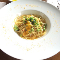 グランド キッチン - しらすとブロッコリーのパスタ
                  からすみ
