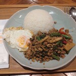 クラビ バイ チェディルアン - 