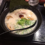 だるまのめ - 味玉だるまのめラーメン 830円