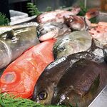 市場食堂 駅前 - 