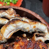 炭焼 うな富士 有楽町店 - 肉厚です。