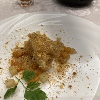 後楽園飯店 - 白身魚のスパイスパウダー、初めて食べる感じだけどビールに合います！