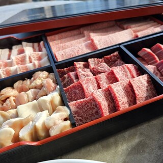 【1日2組限定】のBBQコースで優雅にお楽しみいただけます！