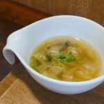 キッチン ブルー グローブ - 最後のスープ