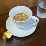 キッチン ブルー グローブ - ホワイトコーヒーへ