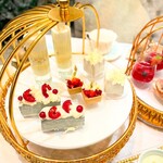 HAUTE COUTURE CAFE OMOTESANDO - 