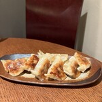 骨付鳥かもん - 親鳥餃子