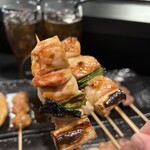 炭火やきとり 朧 - 