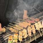 炭火やきとり 朧 - 