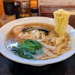 六綵亭 - チャーシューメン 700円