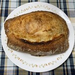 ブーランジェリー スドウ - 石臼引き粉のバゲット