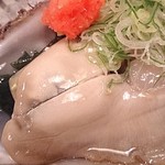 酒菜と炭 てりや - ふっくら天然岩ガキ