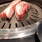 熟成肉専門店 ヨプの王豚塩焼 - 