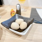鳥三八 - お通しは、うずらたまご