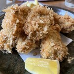 レストラン夕凪亭 - 大粒カキフライ